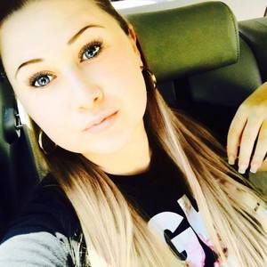 Meet your Posher, Kat